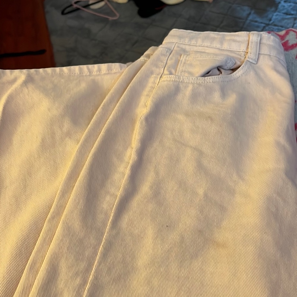 white wide leg jeans